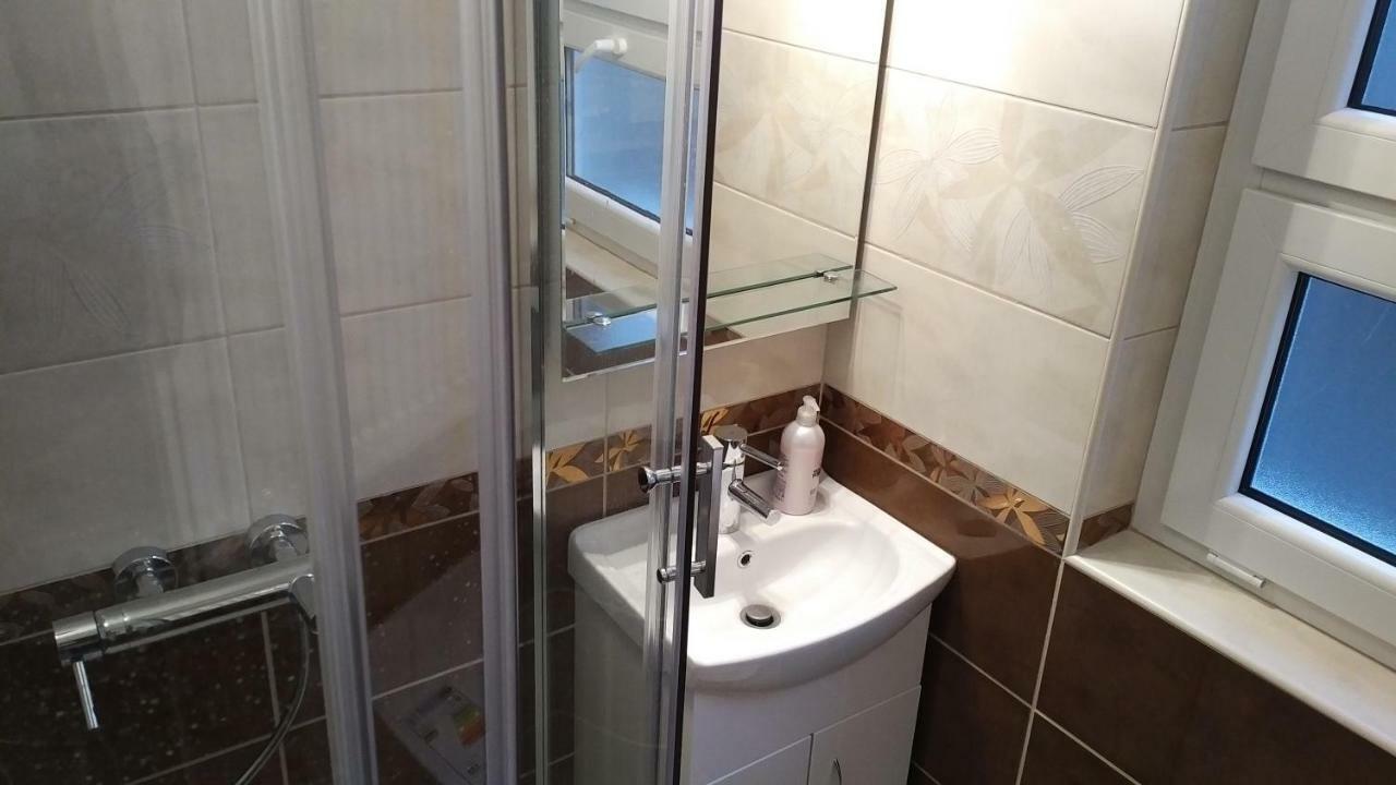 Heidi Apartman Szeged Exterior photo