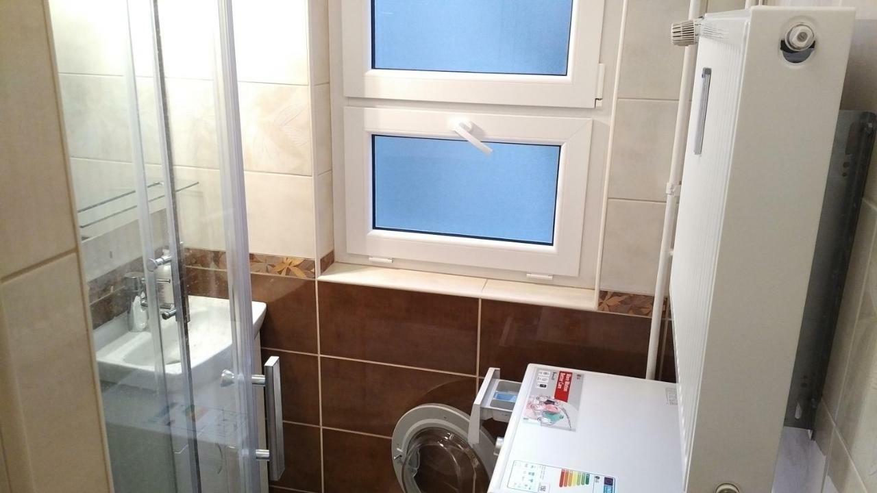 Heidi Apartman Szeged Exterior photo